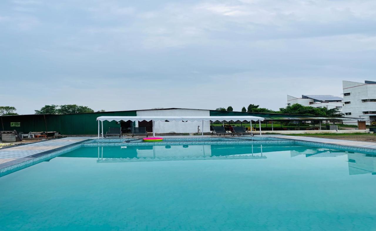 Vasant Vihar Resort Kevadia エクステリア 写真